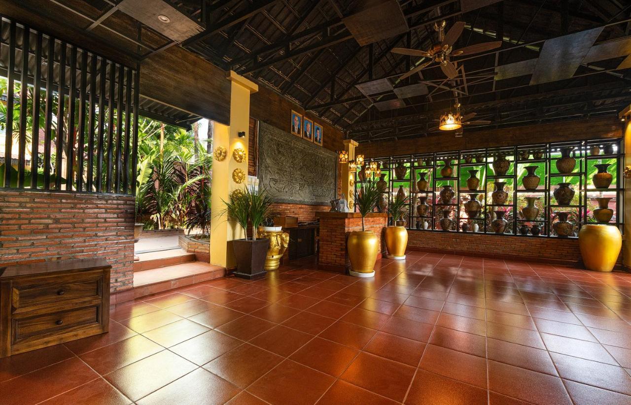 Hotel Ravady D'Angkor Ciudad de Siem Riep Exterior foto